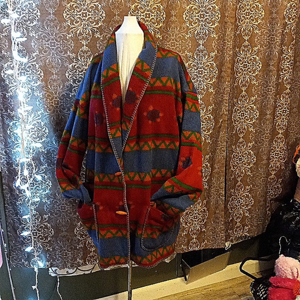 Aztec Indian unisex size large warm jacket